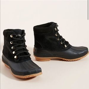 Tretorn duck boots